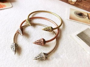 女人飾界 復古朋克個性手鐲，歐美時尚批發首選