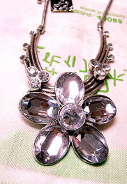 批發零售飾品 3元起批，千款精選，美發飾品全方位供應